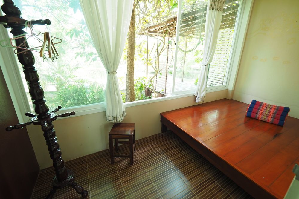 Baan Suan Resort Juree Punsuk Suphan Buri Exterior photo